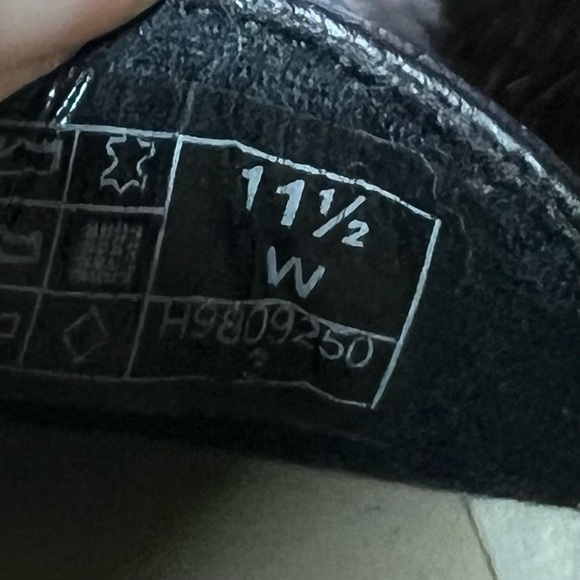 SAS Simplify Slip-On Loafer in Navy Size 11.5 Wide - Picture 13 of 14